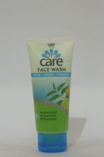 DR CARE FACE WASH-0