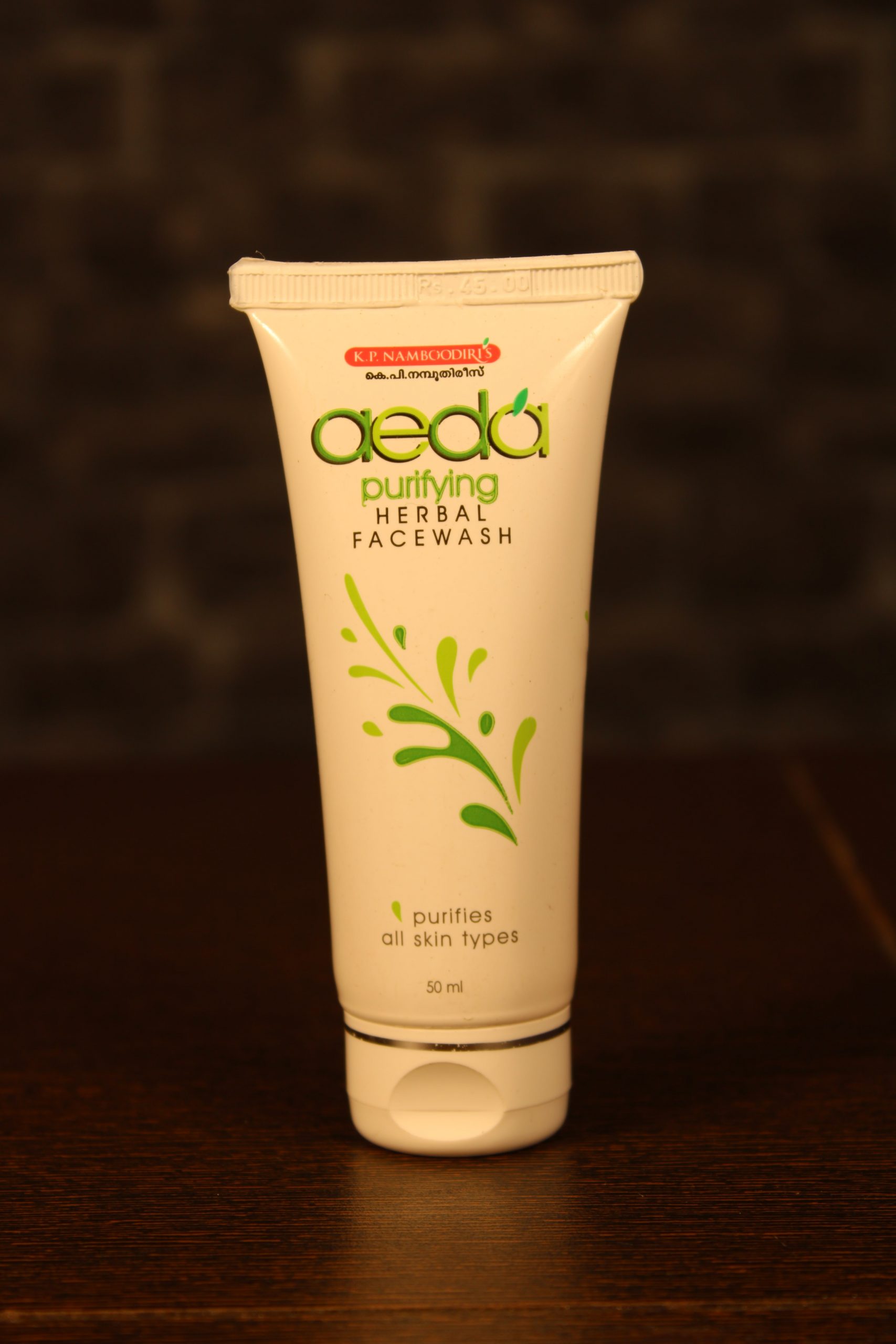 AEDA PURIFYING HERBAL FACEWASH