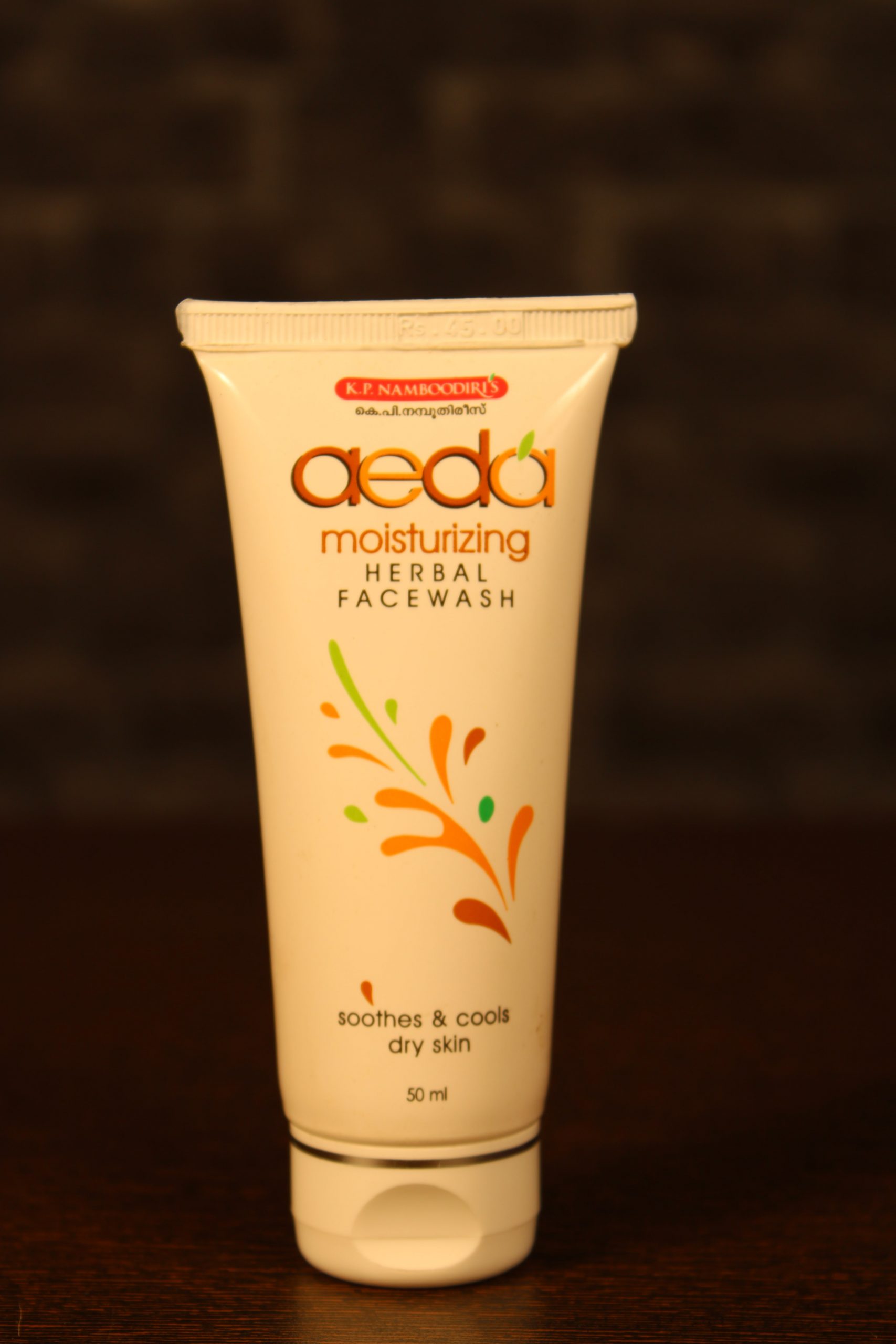 AEDA MOISTURIZIN HERBAL FACEWASH